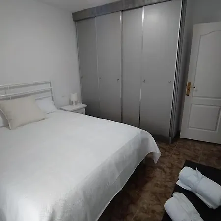 Apartment Cerca Del Centro Reformado! Comodo, Exterior, 5 Huespedes *